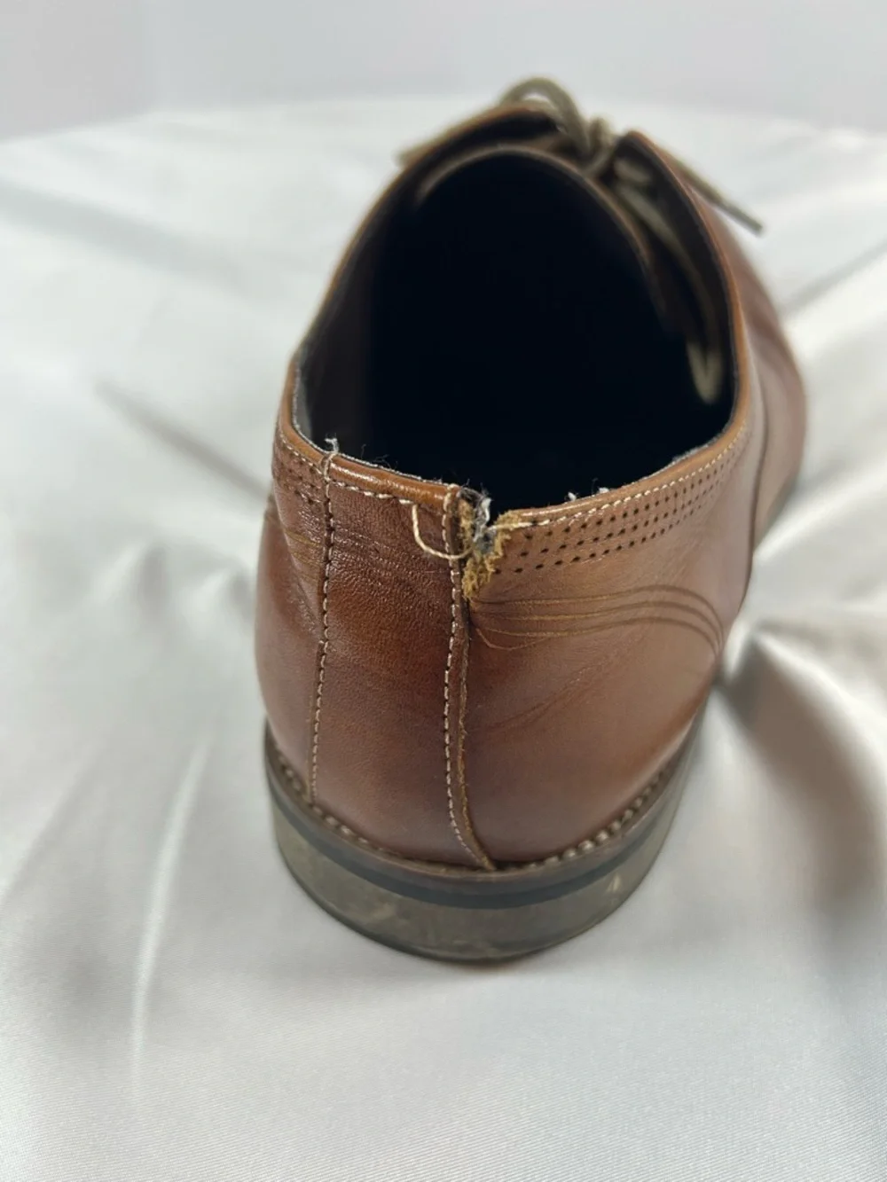 Kenneth Cole Reaction Jean IAL Men's Brown Cap Toe Leather‎ Oxfords 10.5 * flaw